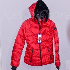 RED NWT Nautica Ladies’ Puffer Jacket